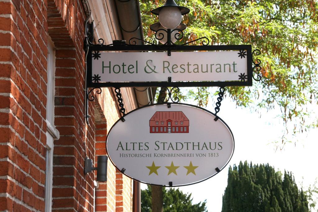 Hotel Altes Stadthaus Westerstede Luaran gambar